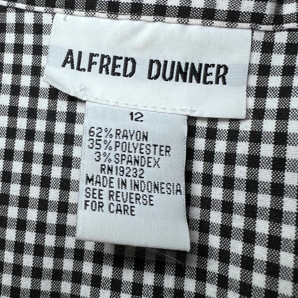 Alfred Dunner Womens Size 12 Floral Embroidered Shirt Under Shirt Gingham Button - Picture 4 of 15